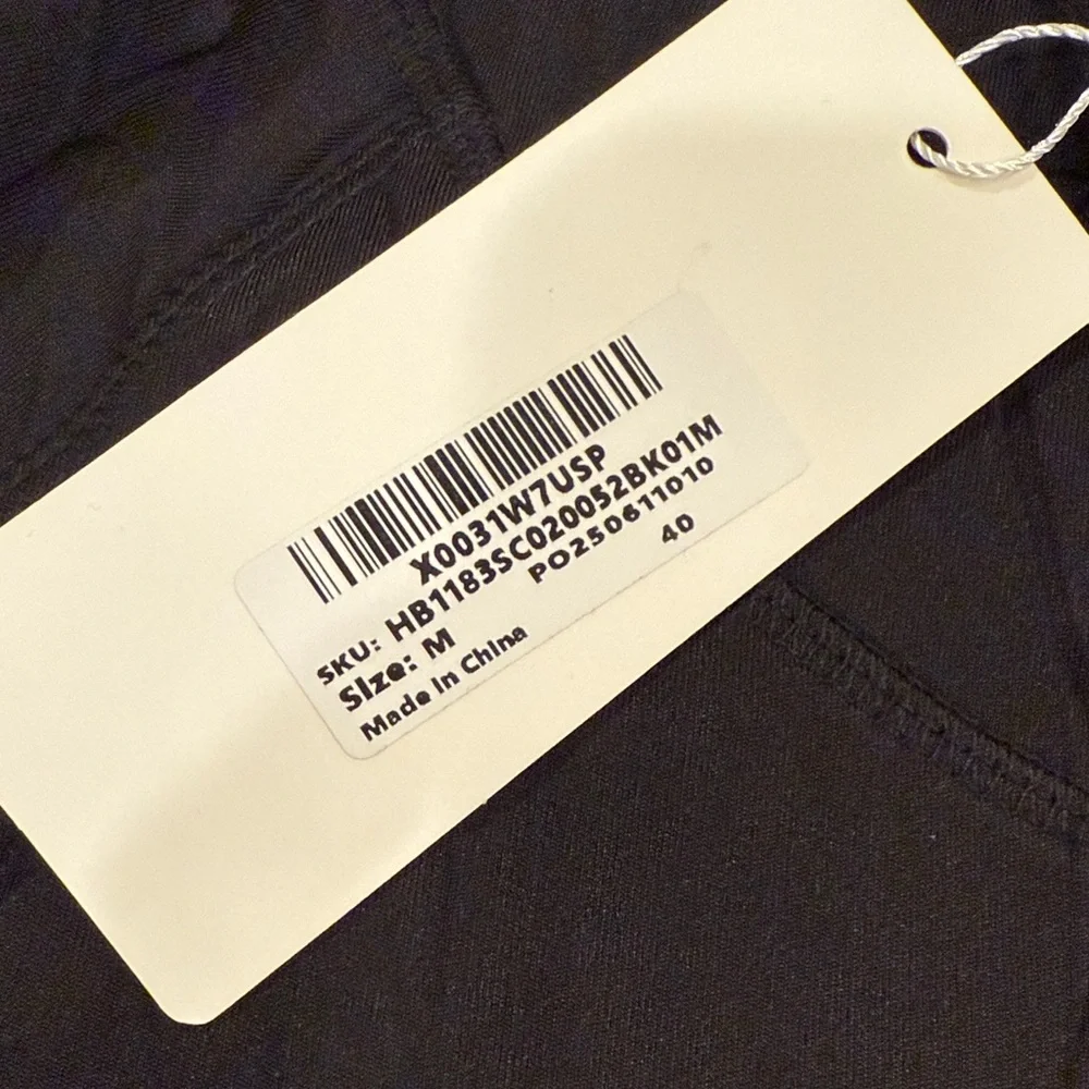 NWY Hibelle Classic Black Women's Zip-Up Hoodie - Picture 6 of 7